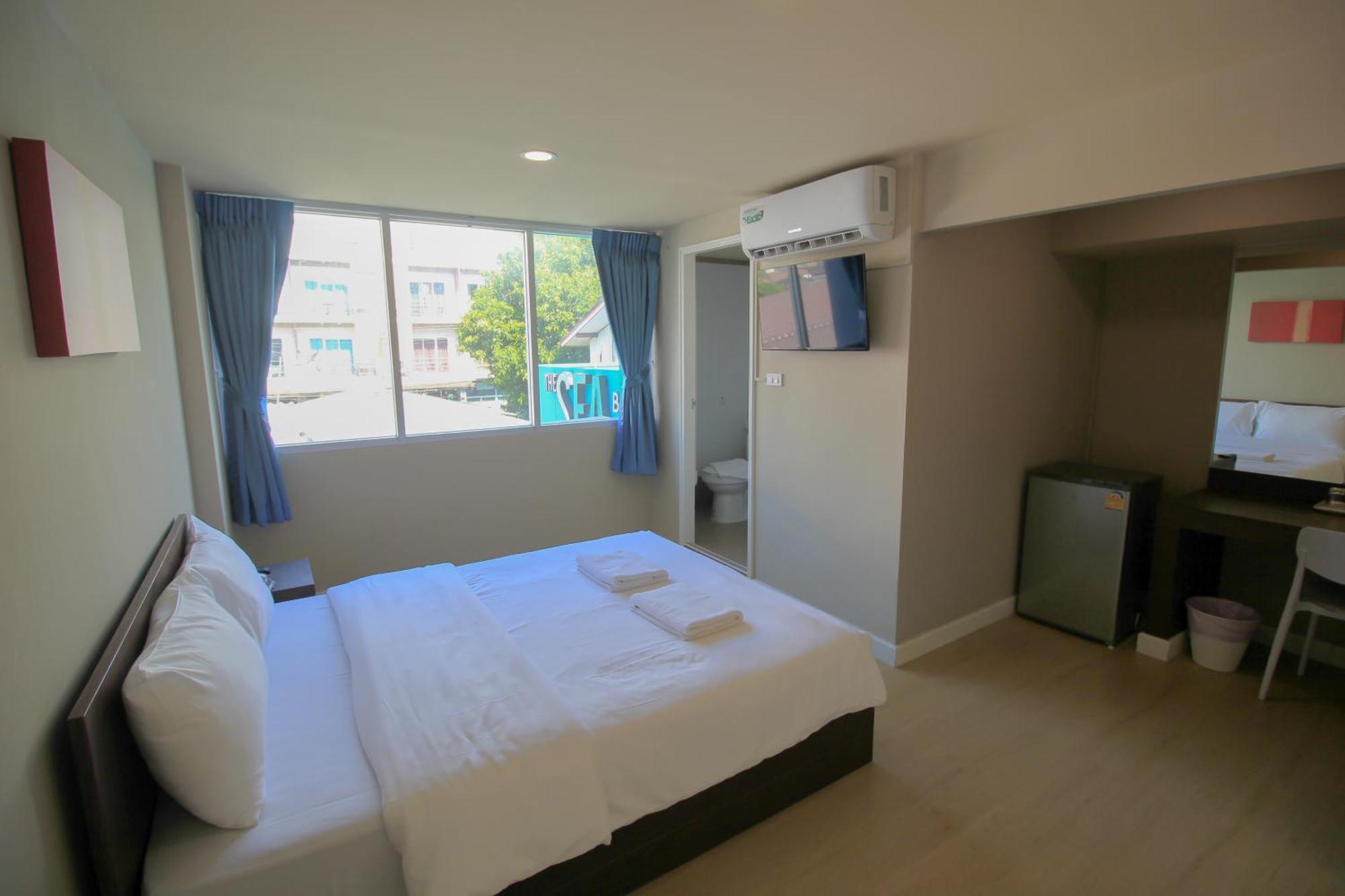 The Sea Bangsaen Hotel Εξωτερικό φωτογραφία